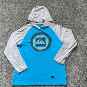 Quicksilver size 14-16 long sleeve top
